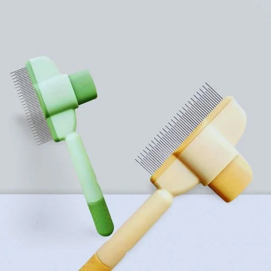 Grooming combs FurFresh in green and yellow angled display.