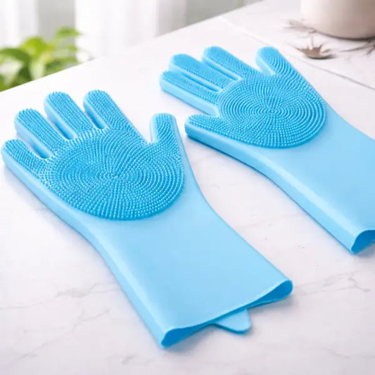 Bath brush for dogs reducing shedding at home