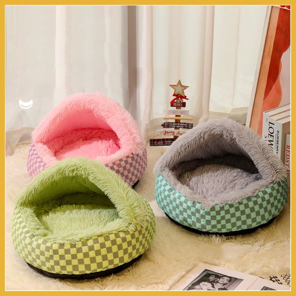The Perfect Plush Bed to Ease Your Pet's Stress and Worries.