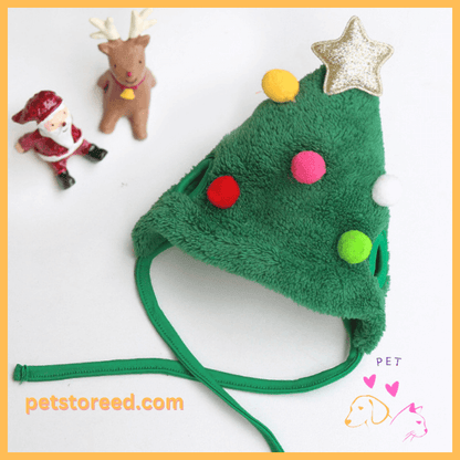 PetStoreed green reindeer Christmas bib, festive pet accessory