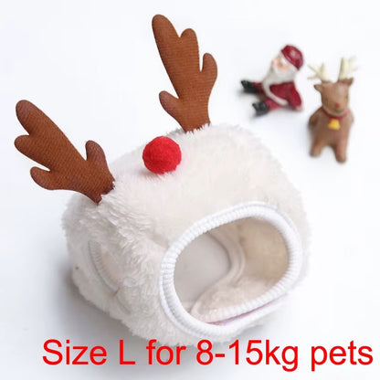 White fluffy reindeer pet costume with antlers and red nose, for 8-15kg pets, with Santa and reindeer figurines